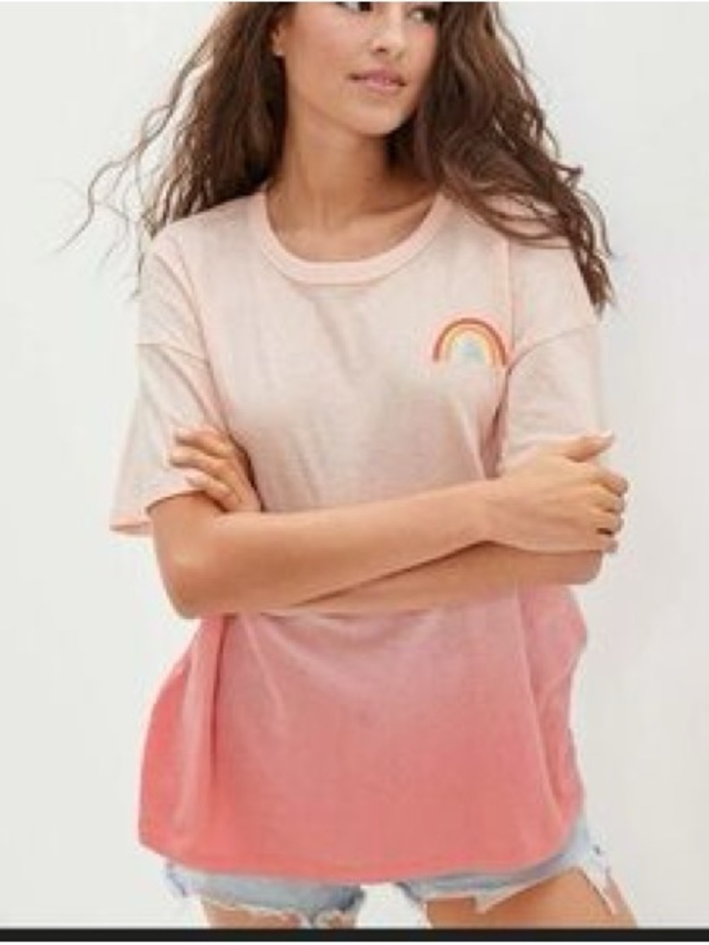 American Eagle
Oversized Dip-Dye True Tee w an embroidered rainbow, sz M, guc